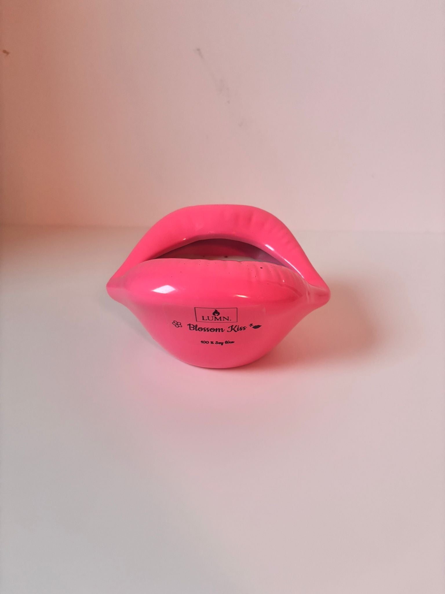 Blossom Kiss - LUMN. - 